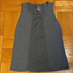 Oiselle Gray sleeveless top with mesh panel- size 06